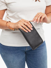 Load image into Gallery viewer, Alem Continental Wallet