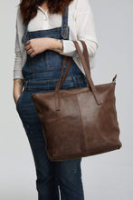 Load image into Gallery viewer, Alem Utility Bag
