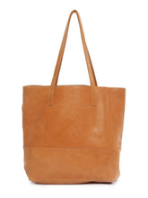 Load image into Gallery viewer, Mamuye Classic Tote
