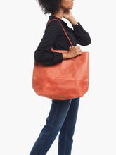 Load image into Gallery viewer, Mamuye Classic Tote

