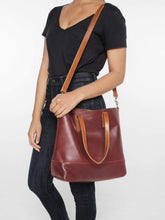 Load image into Gallery viewer, Abera Crossbody Tote
