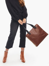 Load image into Gallery viewer, Axum Tote
