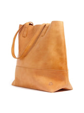 Load image into Gallery viewer, Mamuye Classic Tote
