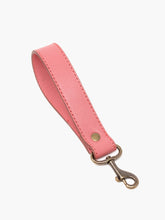 Load image into Gallery viewer, Axum Wristlet
