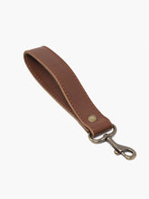 Load image into Gallery viewer, Axum Wristlet
