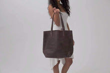 Load image into Gallery viewer, Mamuye Classic Tote
